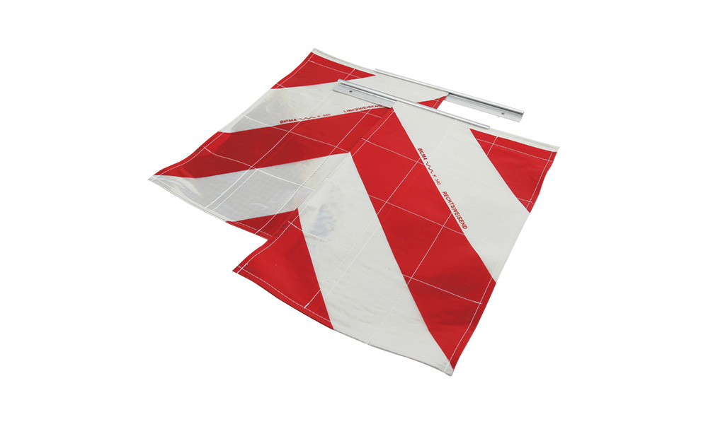 40-80987 Zirai Araç Levhası TPESC Standardına Uygun Class 1 Film Sol-Sağ 2'li set 423 x 282 mm